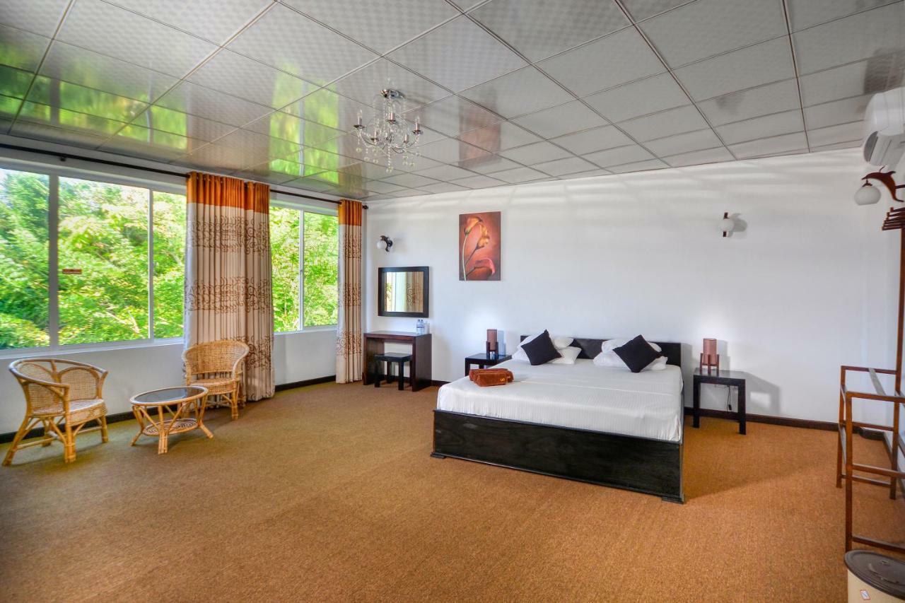 L&D Stay Inn Hikkaduwa Eksteriør bilde